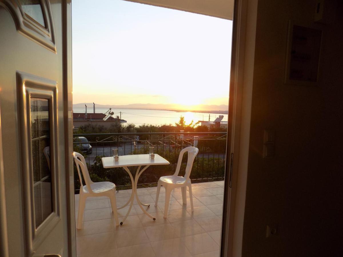Coastal Haven Apartment กาลามาตา ภายนอก รูปภาพ